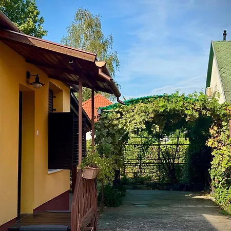 Kovacs Nyaralo * Харканы