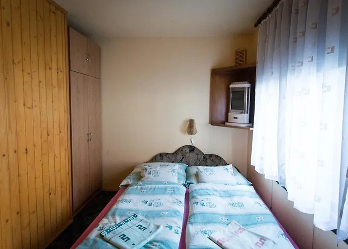 Kovacs Nyaralo 哈卡尼